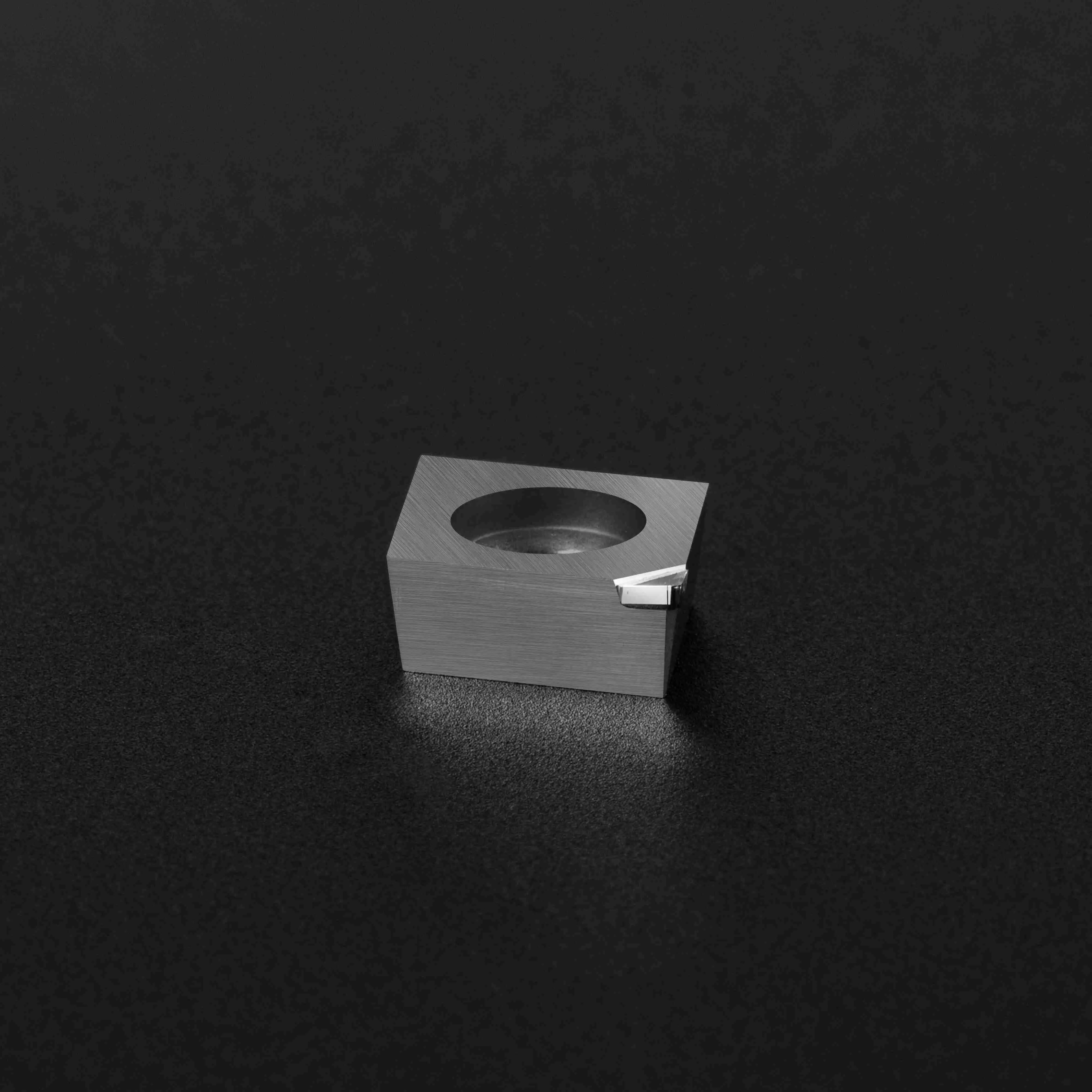 ISOA1322 (135 degree)